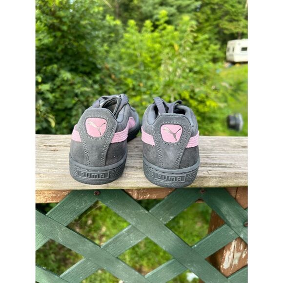 Puma Suede Classic Woman’s Sneakers Sz 6  NIB - Picture 4 of 8